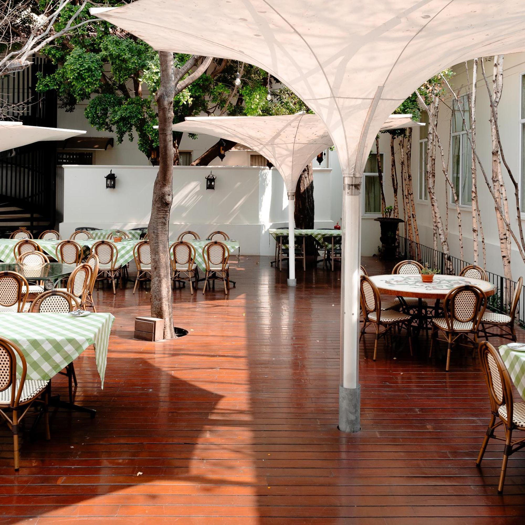 The Monarch Hotel Johannesburg Exterior photo